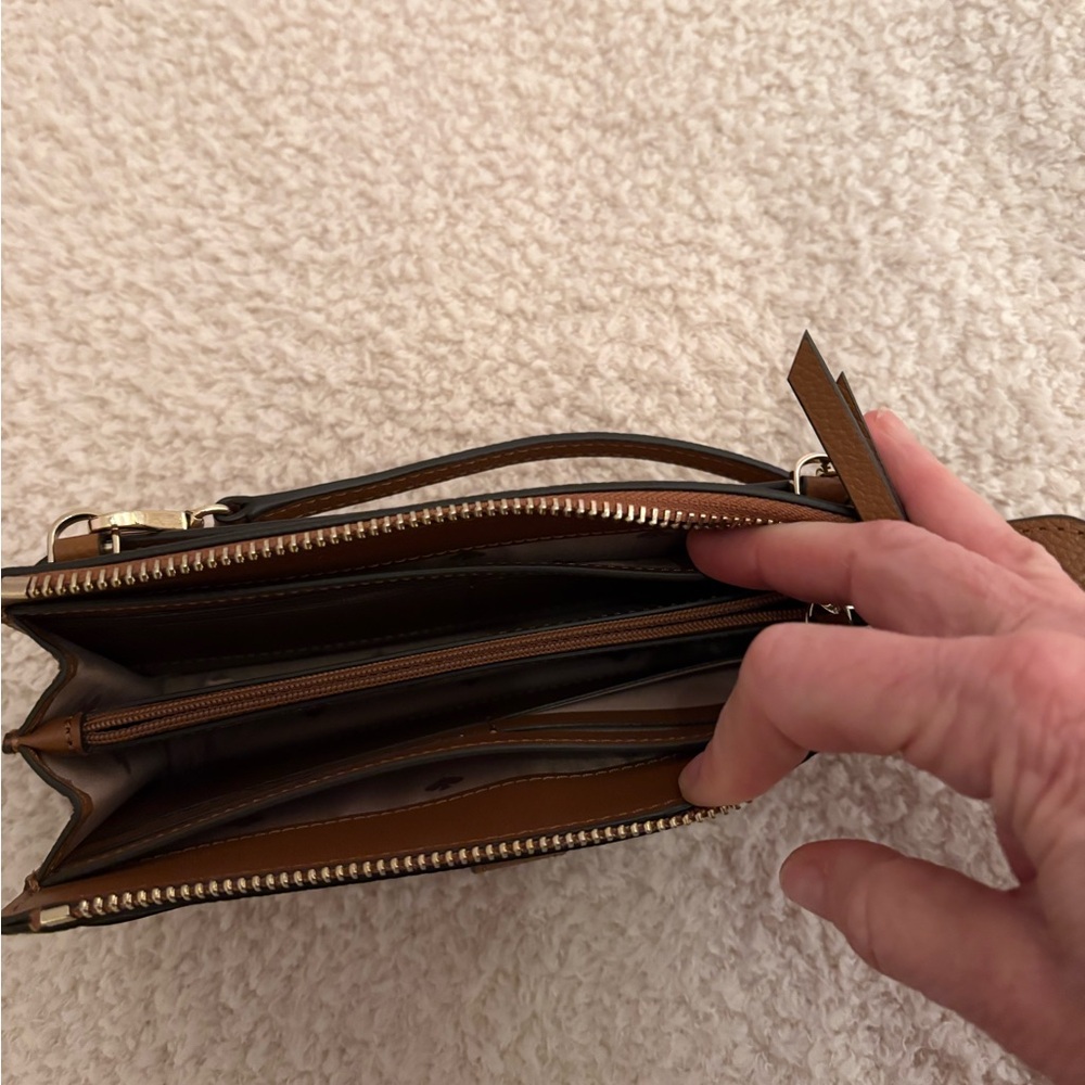 Kate Spade Crossbody - Picture 10 of 12